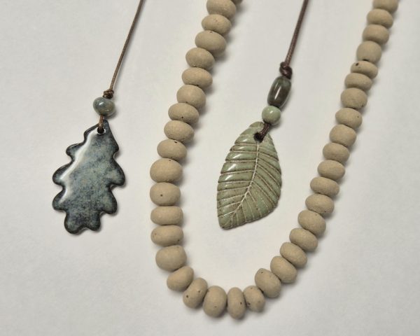 Ceramic necklace with beads