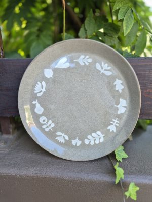 Ceramic grey plate